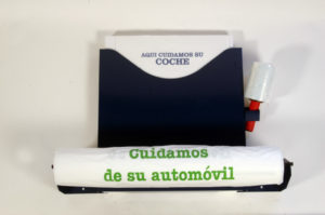 EXPOSITOR PARED CON CAJÓN
